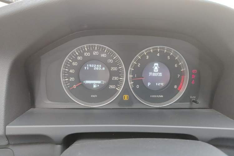Used Volvo S60 2011 2.0T ZhiShang Version Instrument Cluster