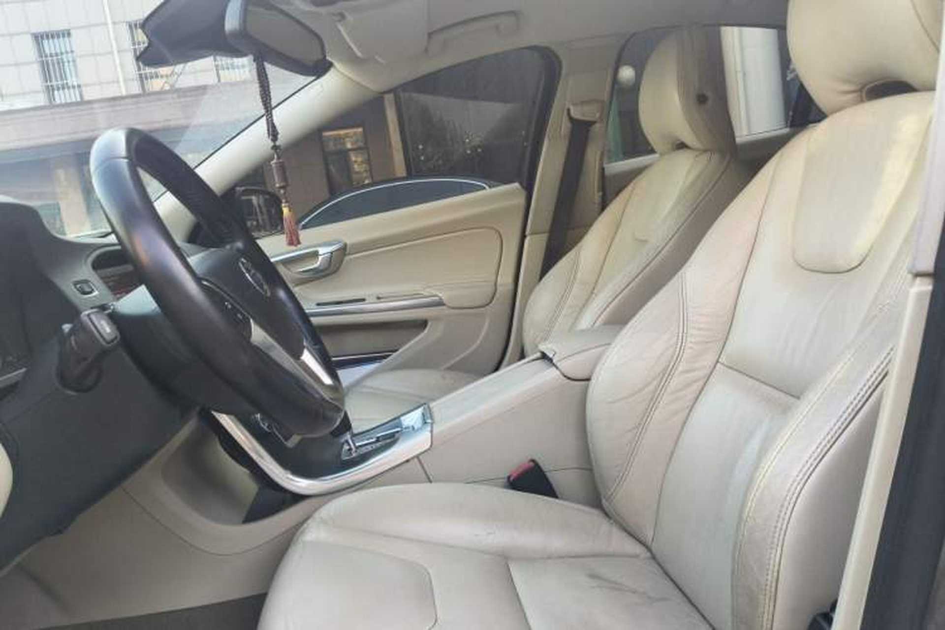 Used Volvo S60 2011 2.0T Comfort Edition Left Front Seat