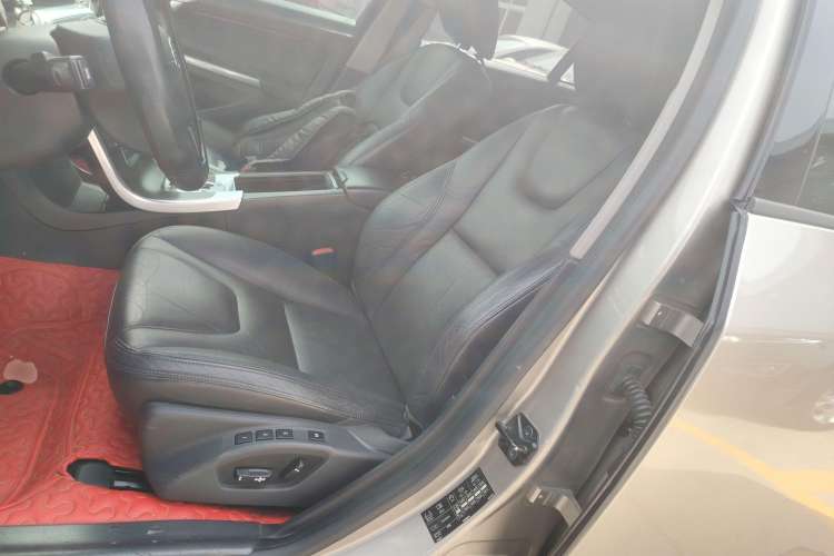 Used Volvo S60 2011 2.0T Comfort Edition Left Front Seat