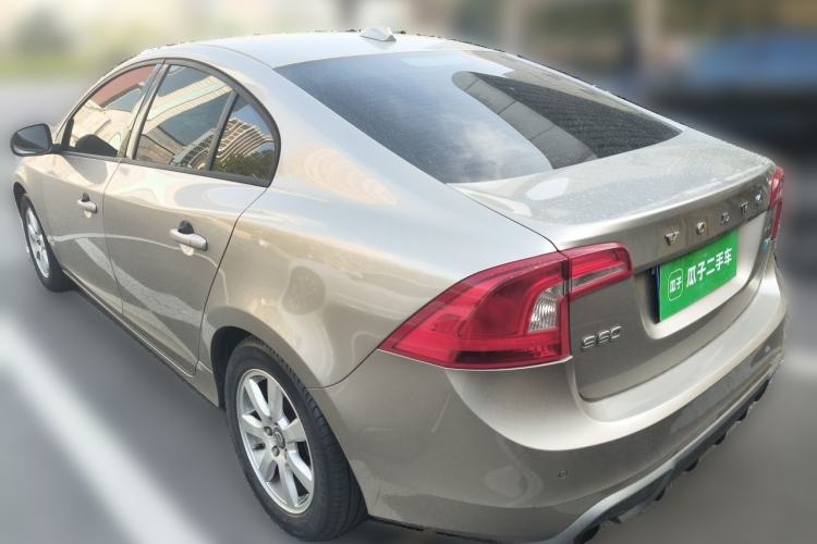Used Volvo S60 2011 2.0T Comfort Edition Rear Left 45 Deg