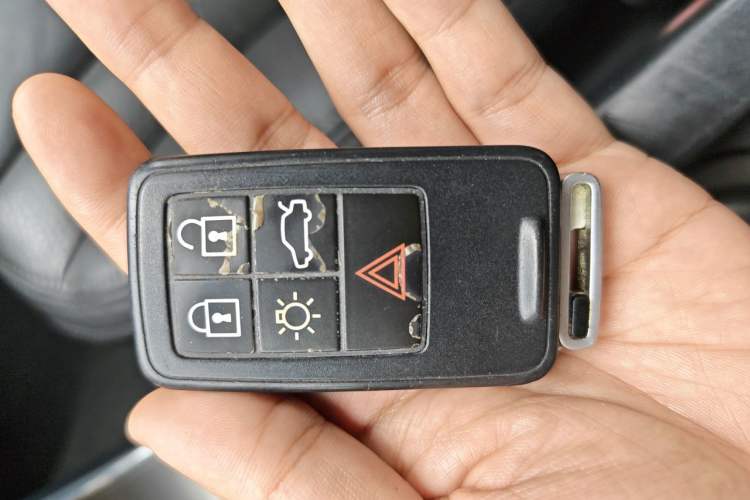 Used Volvo S60  Vehicle Key