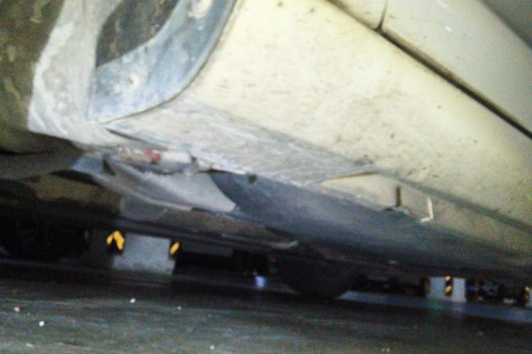 Used Volvo S60 2011 2.0T ZhiShang Version Chassis Front Left