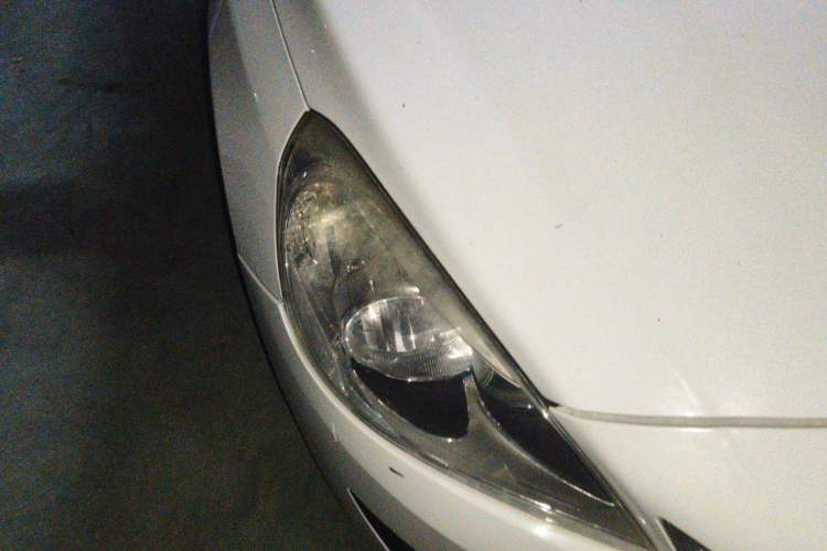 Used Volvo S60 2011 2.0T ZhiShang Version Right Front Headlight