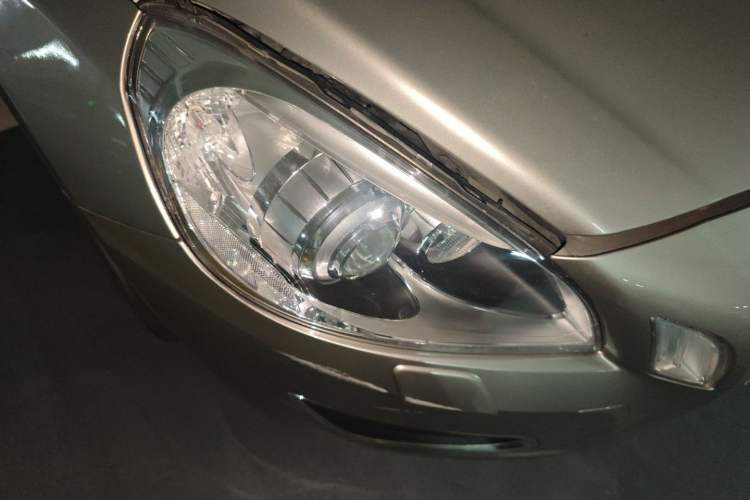 Used Volvo S60 2012 T5 Zhiya Edition Right Front Headlight