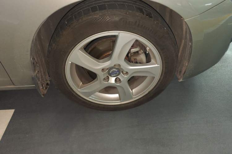 Used Volvo S60 2012 T5 Zhiya Edition Right Front Wheel Hub