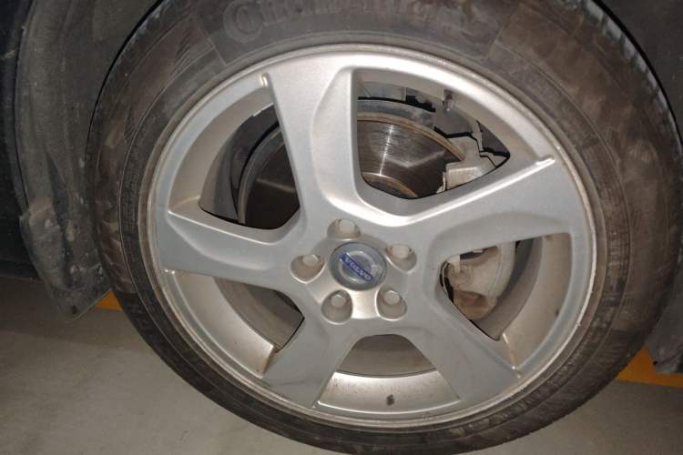 Used Volvo S60 2012 T5 Zhiya Edition Right Front Wheel Hub
