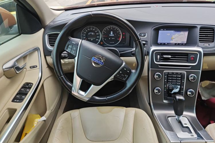 Used Volvo S60 2012 T5 Zhiya Edition Steering Wheel