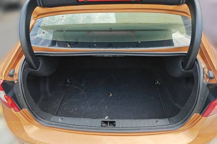 Used Volvo S60 2012 T5 Zhiya Edition Trunk