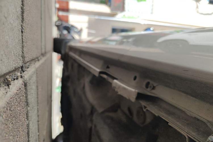 Used Volvo S60 2012 T5 Prestige Edition Chassis Rear Left