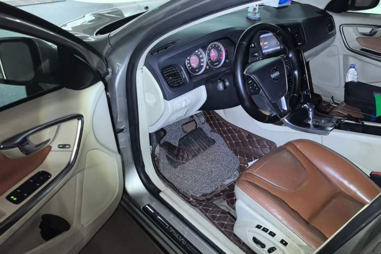 Used Volvo S60 2012 T5 Zhiya Edition Driver Seat