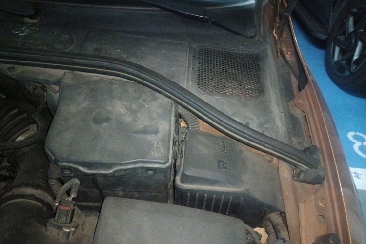 Used Volvo S60 2012 1.6T DRIVe Comfort Edition Engine Bay Left
