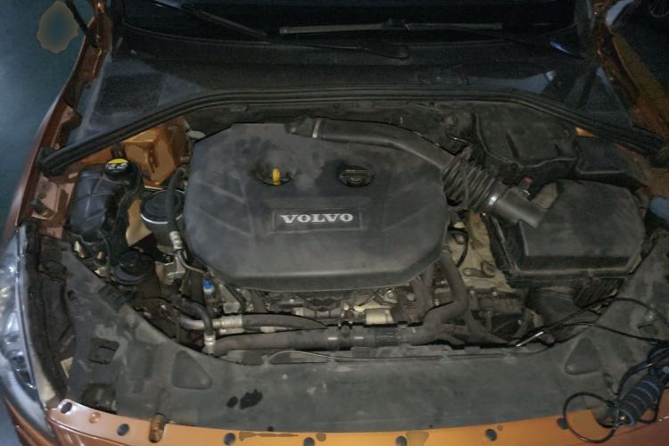 Used Volvo S60 2012 T5 Prestige Edition Engine Bay