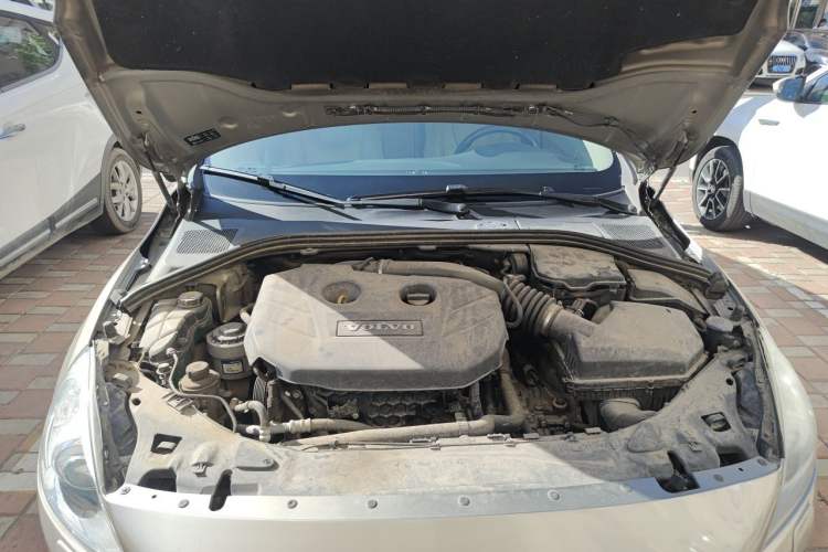 Used Volvo S60 2012 T5 Prestige Edition Engine Bay