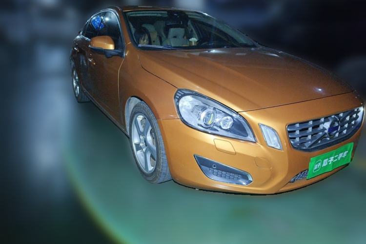 Used Volvo S60 2012 T5 Prestige Edition Front Right 45 Deg
