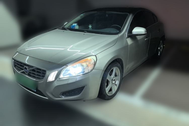 Ojetý Volvo S60 2012 T5 Zhiya Edition Guazi used car, China used car export, Used car for sale, Used  cars, Cheapest cars for sale