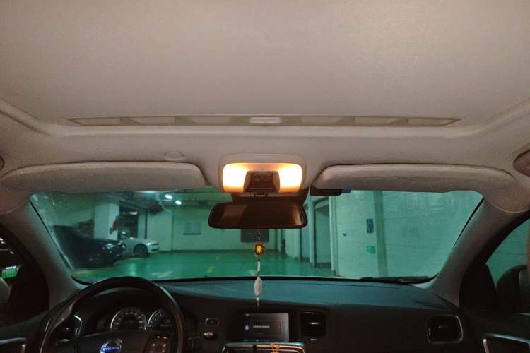 Used Volvo S60 2012 1.6T DRIVe Comfort Edition Headliner