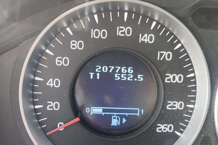 Used Volvo S60 2012 T5 Prestige Edition Odometer Close Up