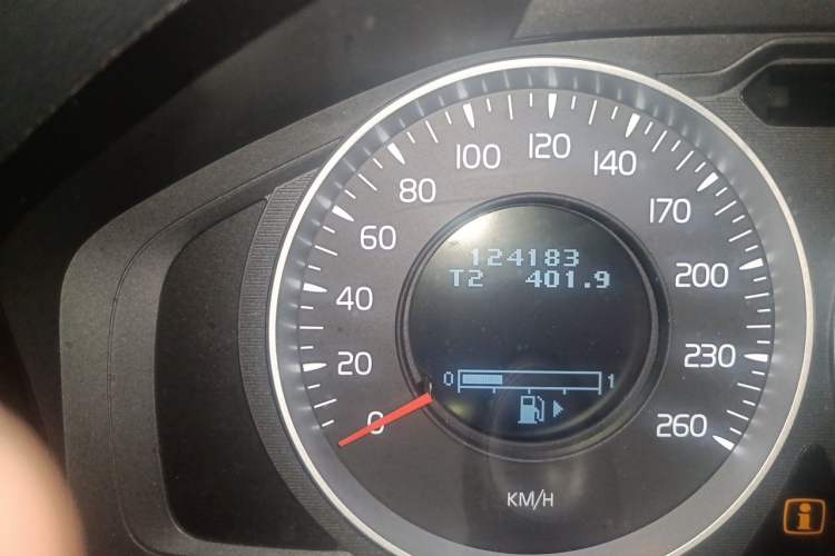 Used Volvo S60 2012 1.6T DRIVe Comfort Edition Odometer Close Up