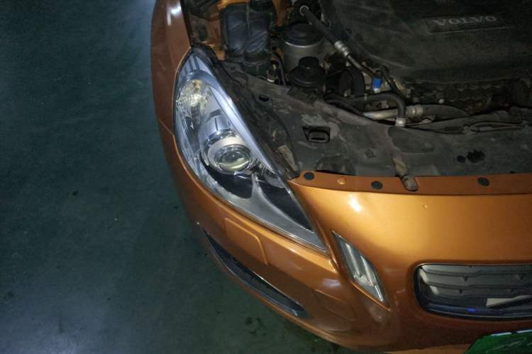 Used Volvo S60 2012 T5 Prestige Edition Right Front Headlight