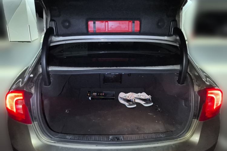 Used Volvo S60 2012 T5 Zhiya Edition Trunk