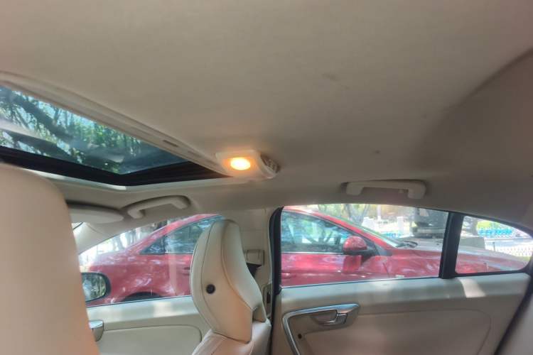 Used Volvo S60 2012 T5 Zhiya Edition Headliner