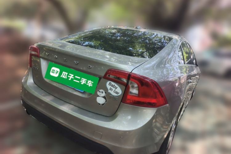 Used Volvo S60 2012 T5 Zhiya Edition Rear Right 45 Deg