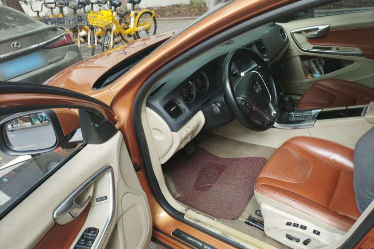 Used Volvo S60 2012 T5 Prestige Edition Driver Seat