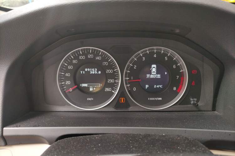 Used Volvo S60 2012 T5 Prestige Edition Instrument Cluster