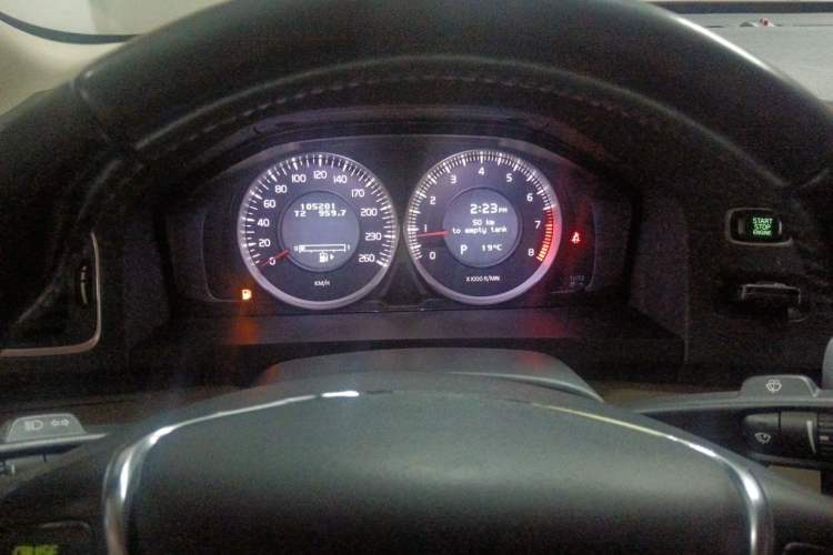 Used Volvo S60 2012 T5 Prestige Edition Instrument Cluster