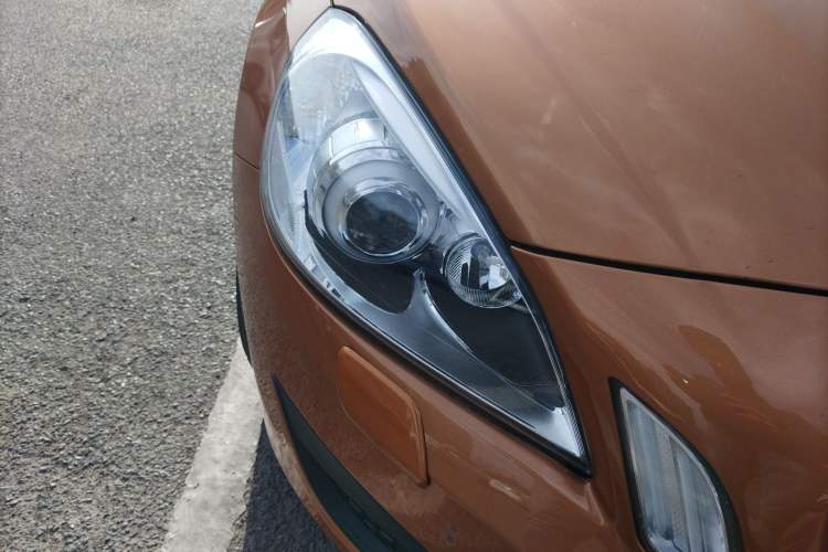 Used Volvo S60 2012 1.6T DRIVe Comfort Edition Right Front Headlight