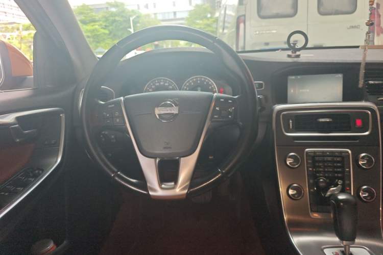 Used Volvo S60 2012 T5 Zhiya Edition Steering Wheel