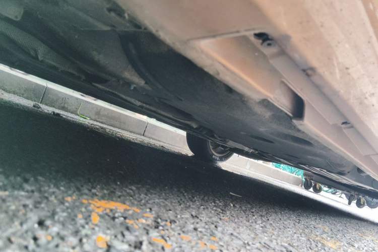 Used Volvo S60 2012 T5 Zhiya Edition Chassis Front Left