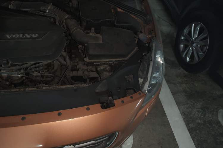 Used Volvo S60 2012 1.6T DRIVe Comfort Edition Engine Bay Left