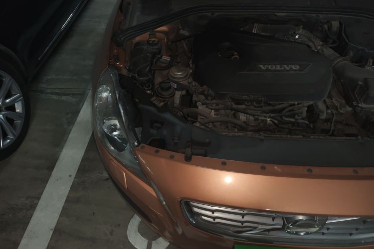 Used Volvo S60 2012 1.6T DRIVe Comfort Edition Engine Bay Right