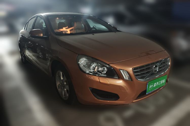 Used Volvo S60 2012 1.6T DRIVe Comfort Edition Front Right 45 Deg