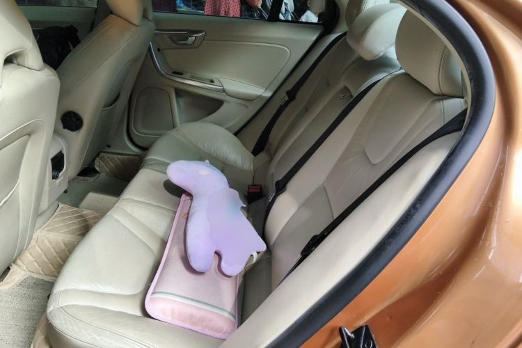 Used Volvo S60 2012 T5 Zhiya Edition Left Rear Seat