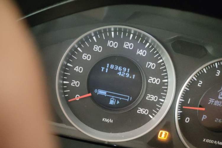 Used Volvo S60 2012 T5 Comfort Edition Odometer Close Up