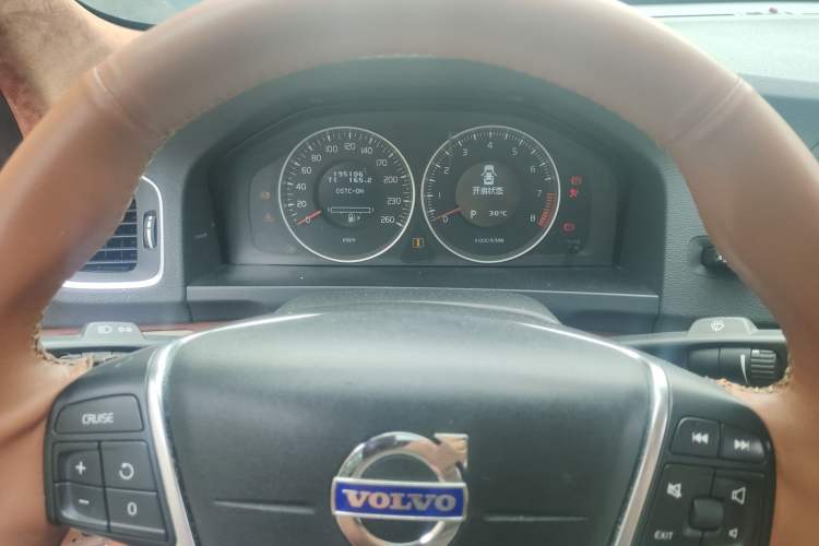 Used Volvo S60 2012 T5 Zhiya Edition Odometer Close Up