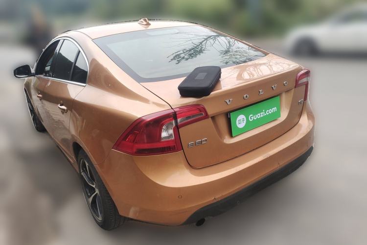 Used Volvo S60 2012 T5 Zhiya Edition Rear Left 45 Deg