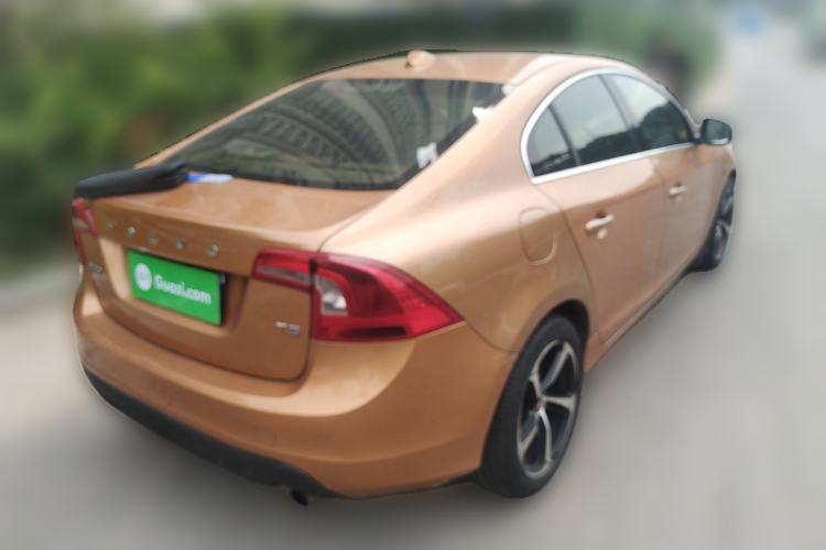 Used Volvo S60 2012 T5 Zhiya Edition Rear Right 45 Deg