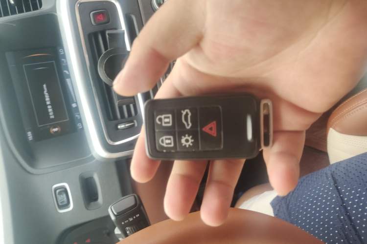 Used Volvo S60 2012 T5 Zhiya Edition Vehicle Key