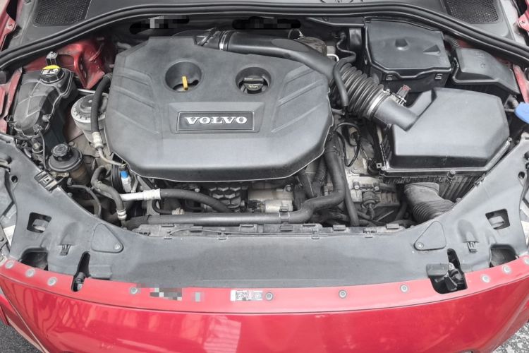 Used Volvo S60 2012 T5 Zhiya Edition Engine Bay