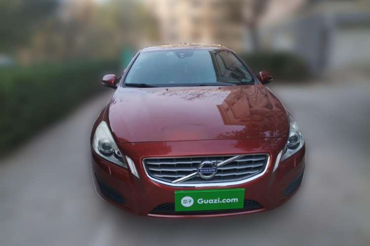 Used Volvo S60 2012 1.6T DRIVe Comfort Edition Front