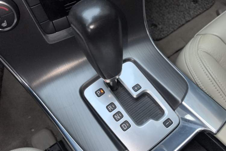 Used Volvo S60 2012 T5 Zhiya Edition Gear Lever