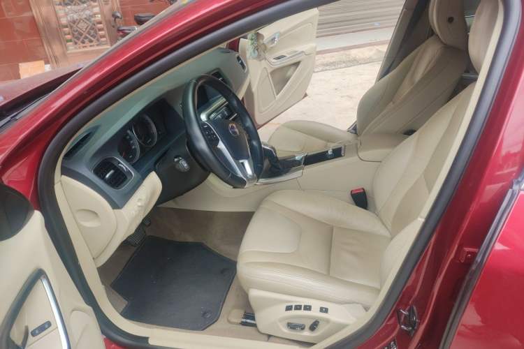 Used Volvo S60 2012 T5 Smart Edition Left Front Seat