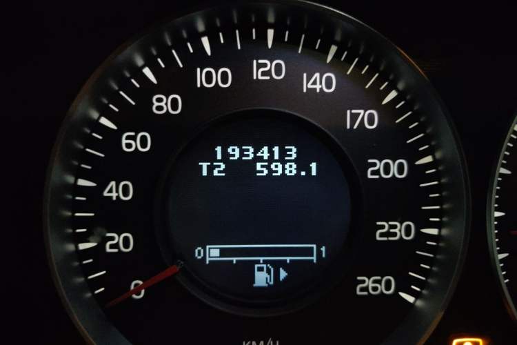 Used Volvo S60 2012 T5 Comfort Edition Odometer Close Up