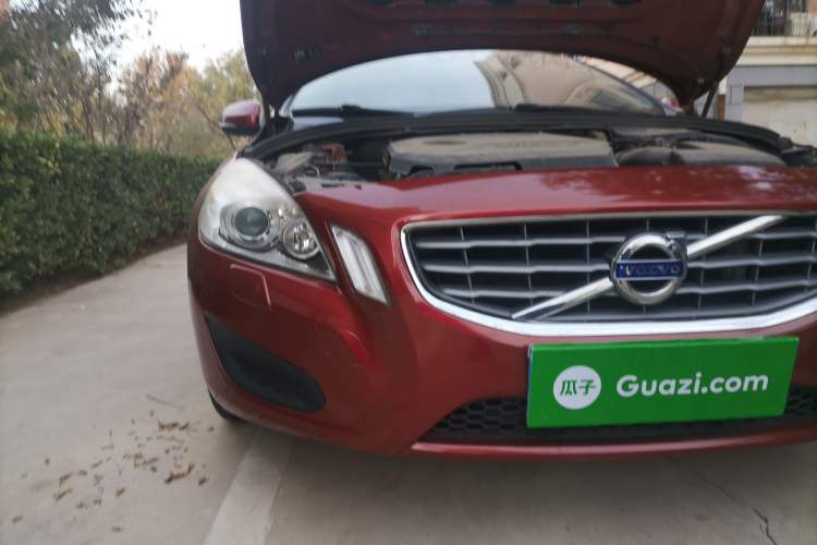 Used Volvo S60 2012 1.6T DRIVe Comfort Edition Right Front Headlight