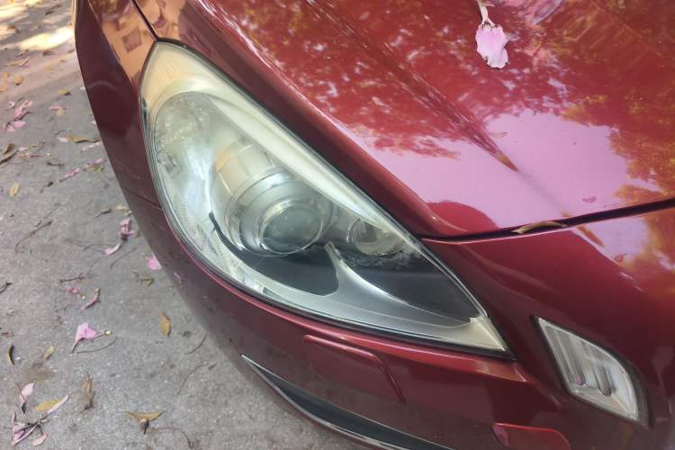 Used Volvo S60 2012 T5 Comfort Edition Right Front Headlight