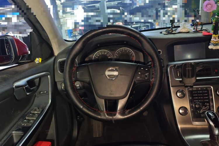 Used Volvo S60 2012 1.6T DRIVe Comfort Edition Steering Wheel