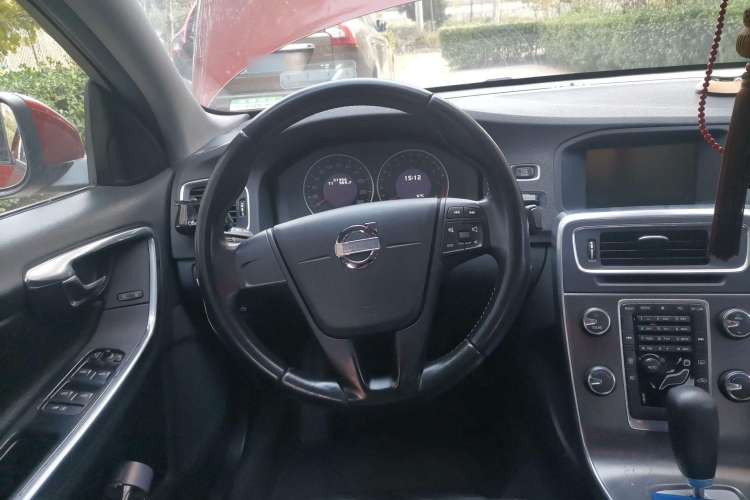 Used Volvo S60 2012 1.6T DRIVe Comfort Edition Steering Wheel